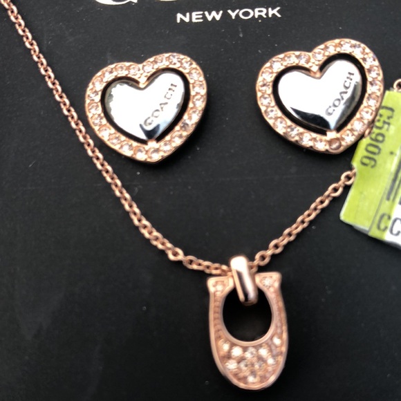 Coach Necklace Set - Picture 3 of 6